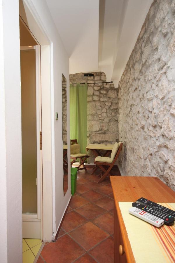 Apartments By The Sea Gradac, Makarska - 6661 グラダツ エクステリア 写真