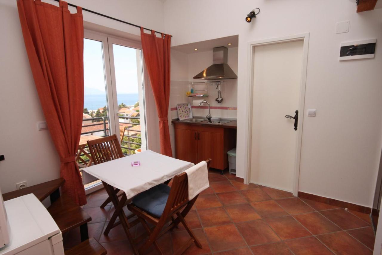 Apartments By The Sea Gradac, Makarska - 6661 エクステリア 写真